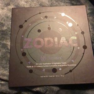 Bh Cosmetics Zodiac Palette